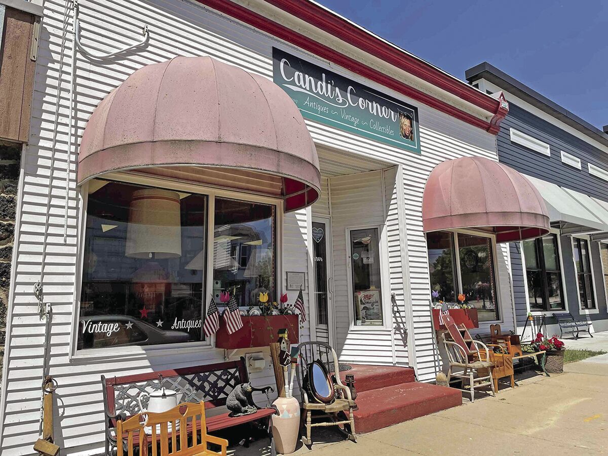 Candis Corner.tif